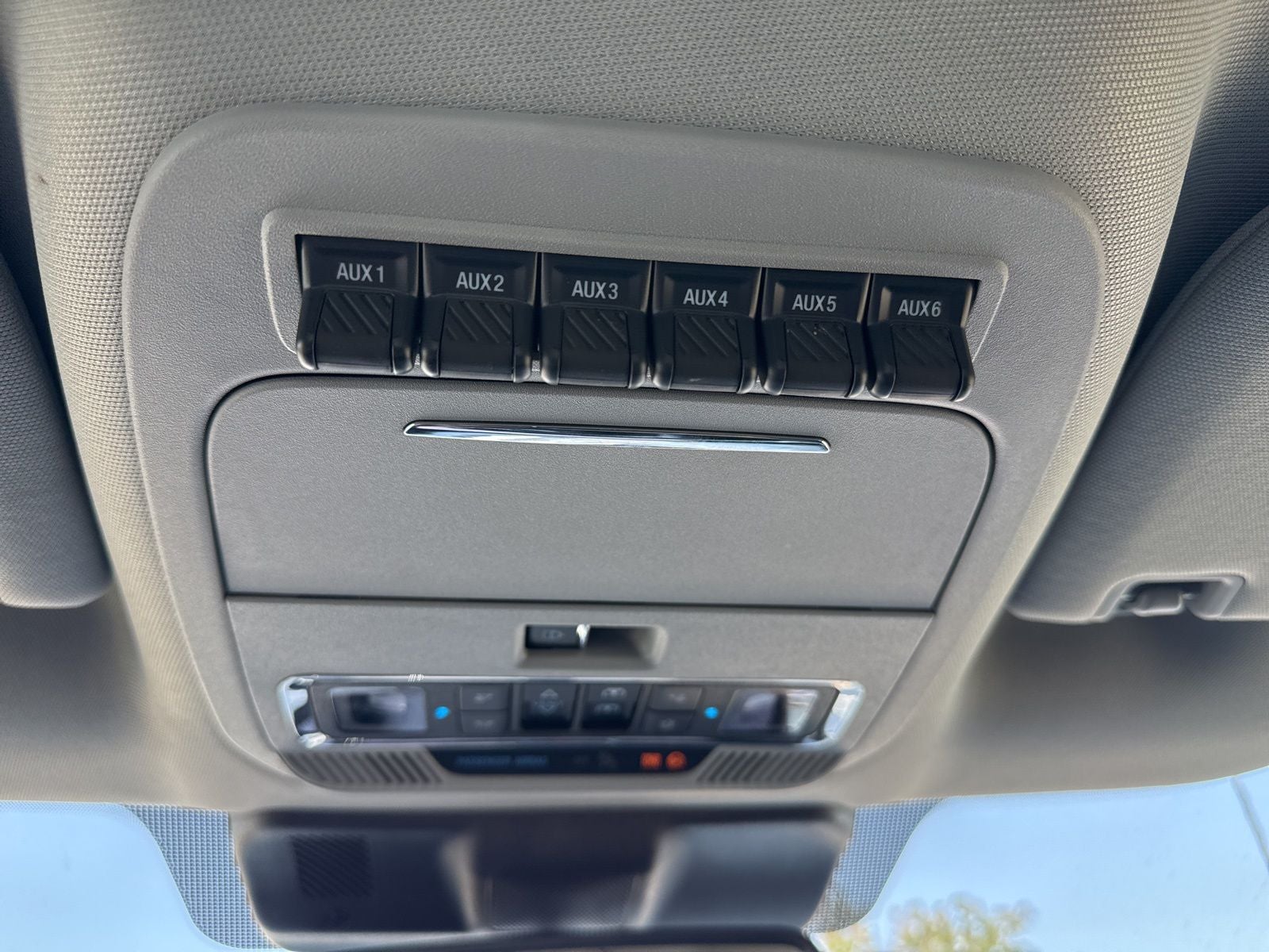 2024 Ford F-350SD Lariat DRW