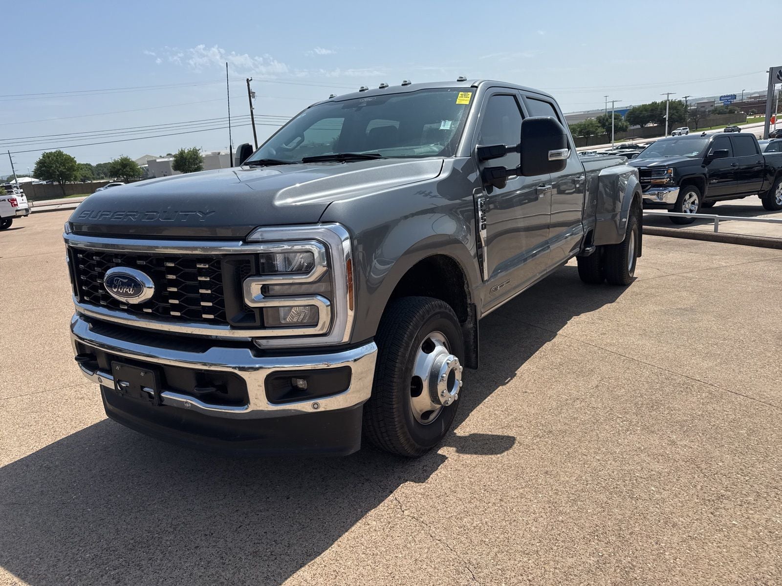 2024 Ford F-350SD Lariat DRW