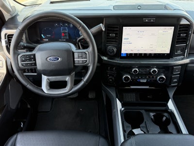 2025 Ford F-350SD Lariat DRW
