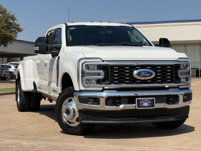 2025 Ford F-350SD Lariat DRW