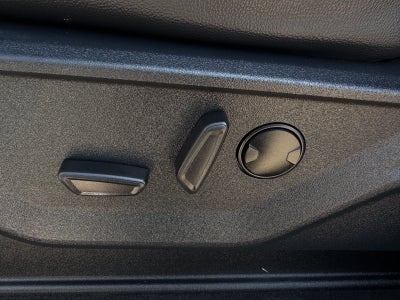 2025 Ford F-350SD Lariat DRW