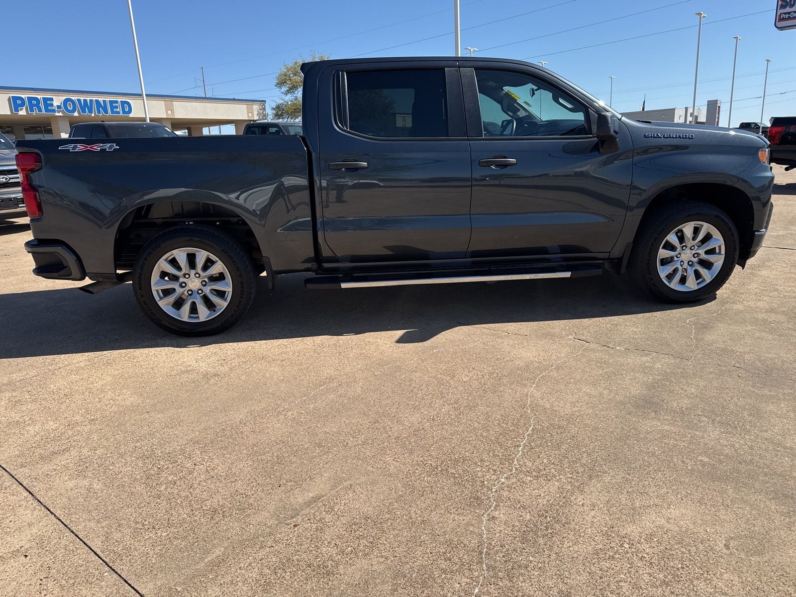 2021 Chevrolet Silverado 1500 Custom