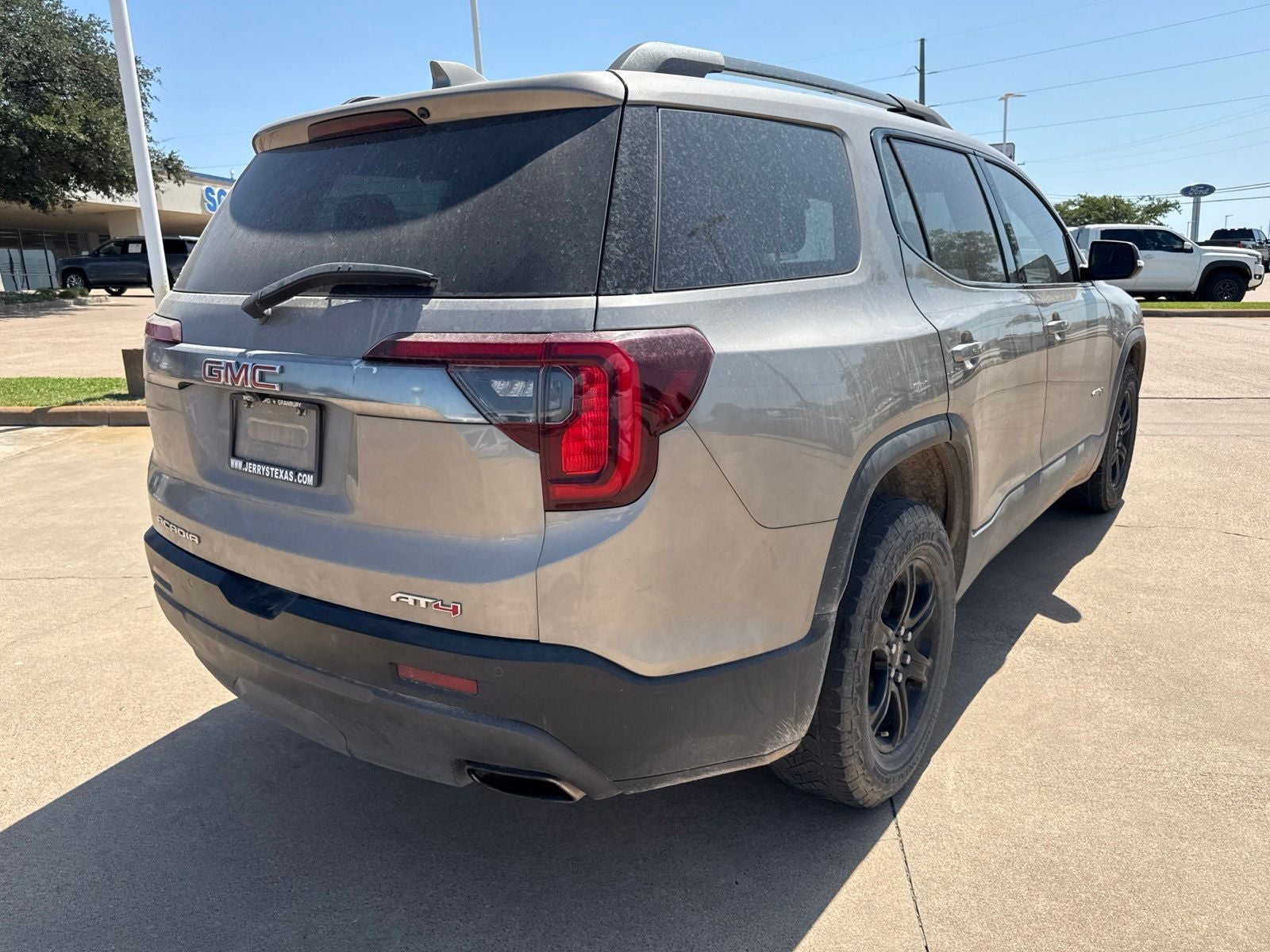2023 GMC Acadia AT4