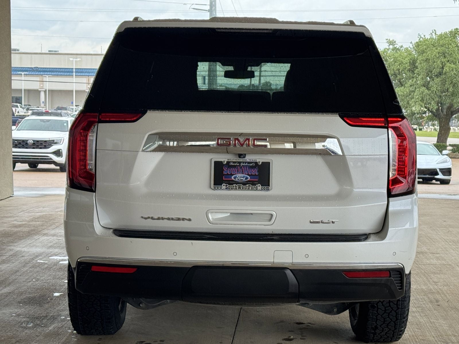 2022 GMC Yukon SLT