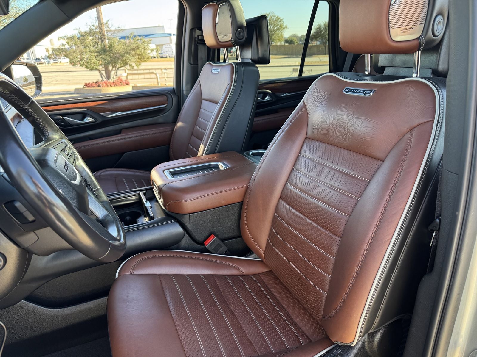 2023 GMC Yukon Denali Ultimate