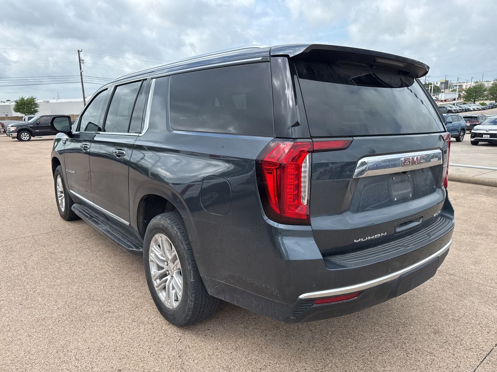 2021 GMC Yukon XL SLT