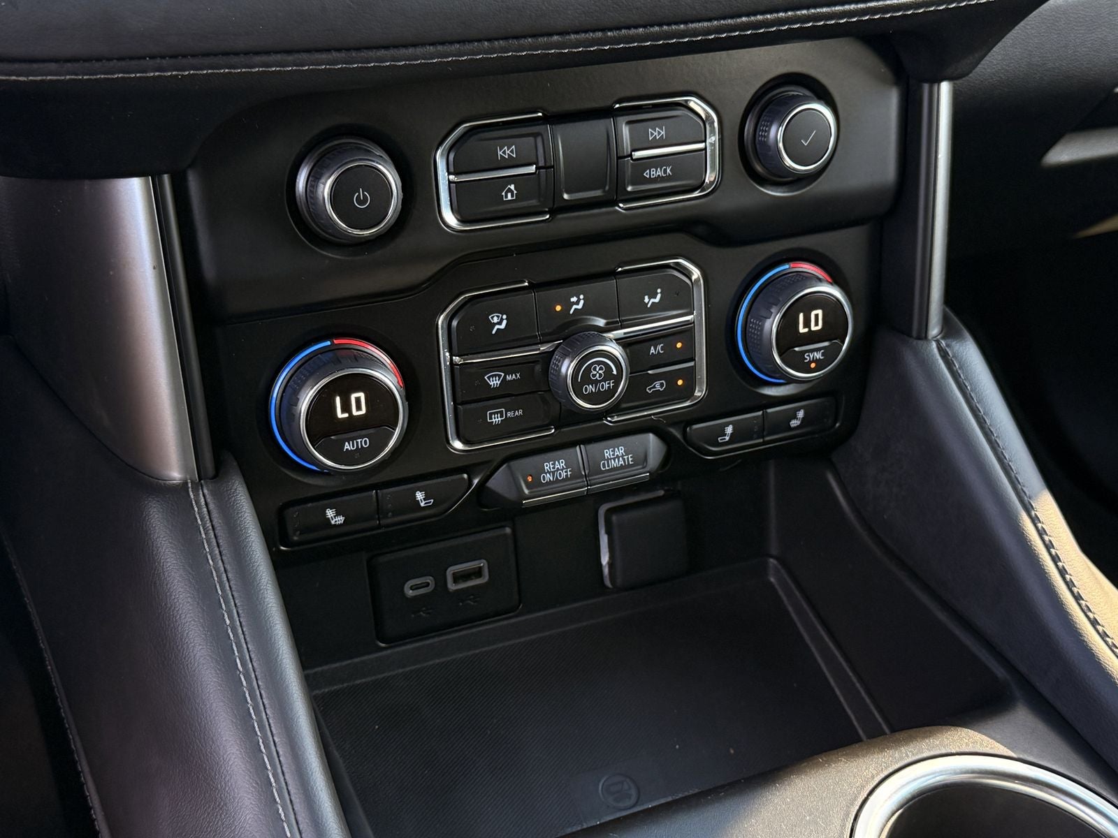 2024 Chevrolet Suburban Z71