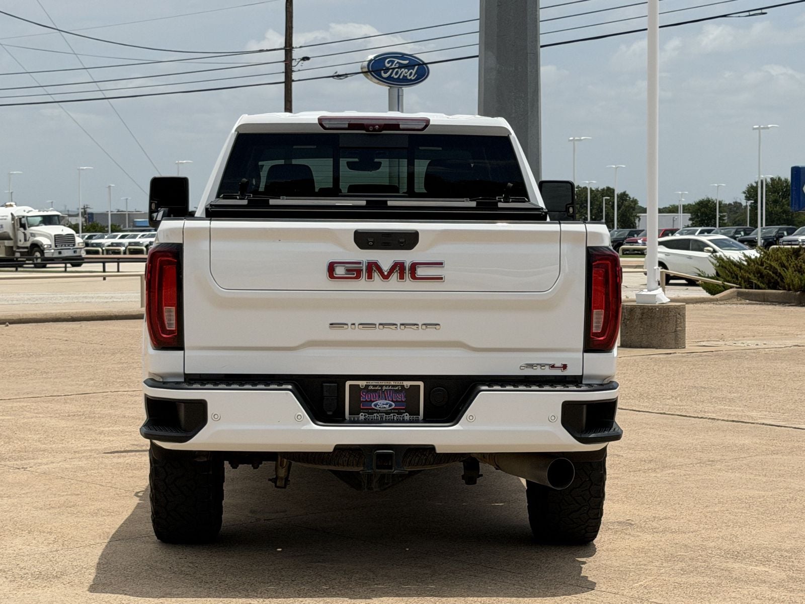 2022 GMC Sierra 2500HD AT4
