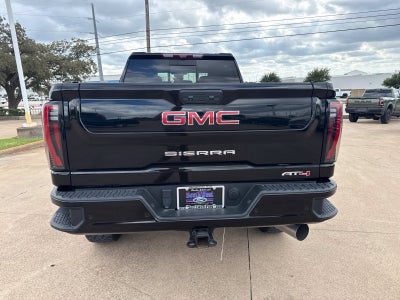 2025 GMC Sierra 3500HD AT4