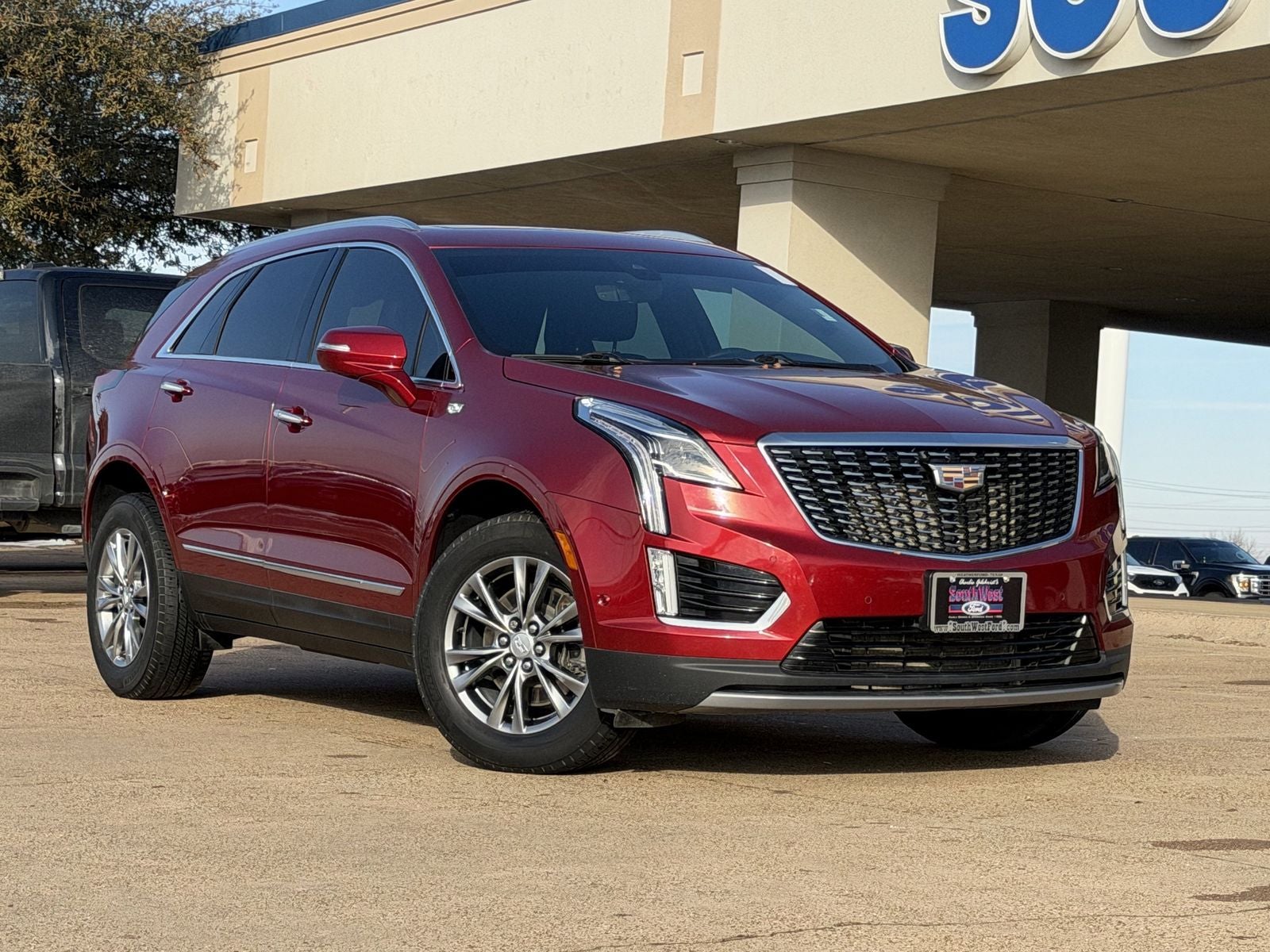 2022 Cadillac XT5 Premium Luxury