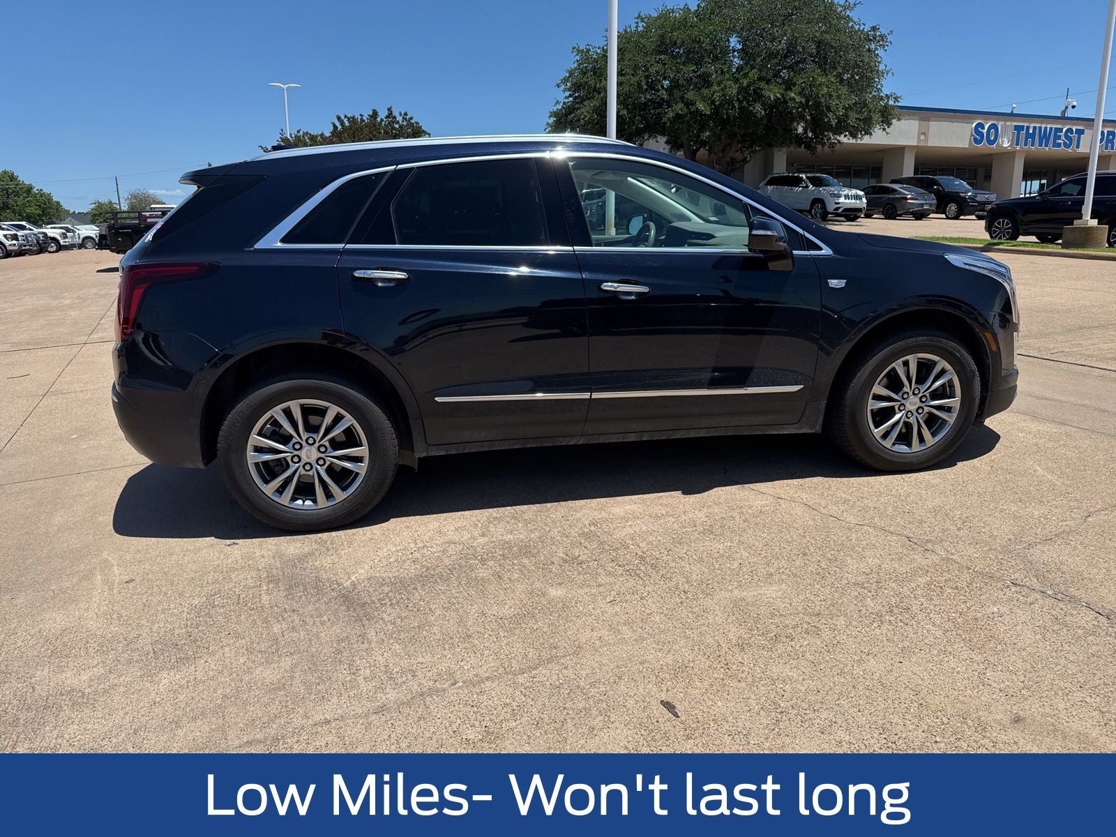 2021 Cadillac XT5 Premium Luxury