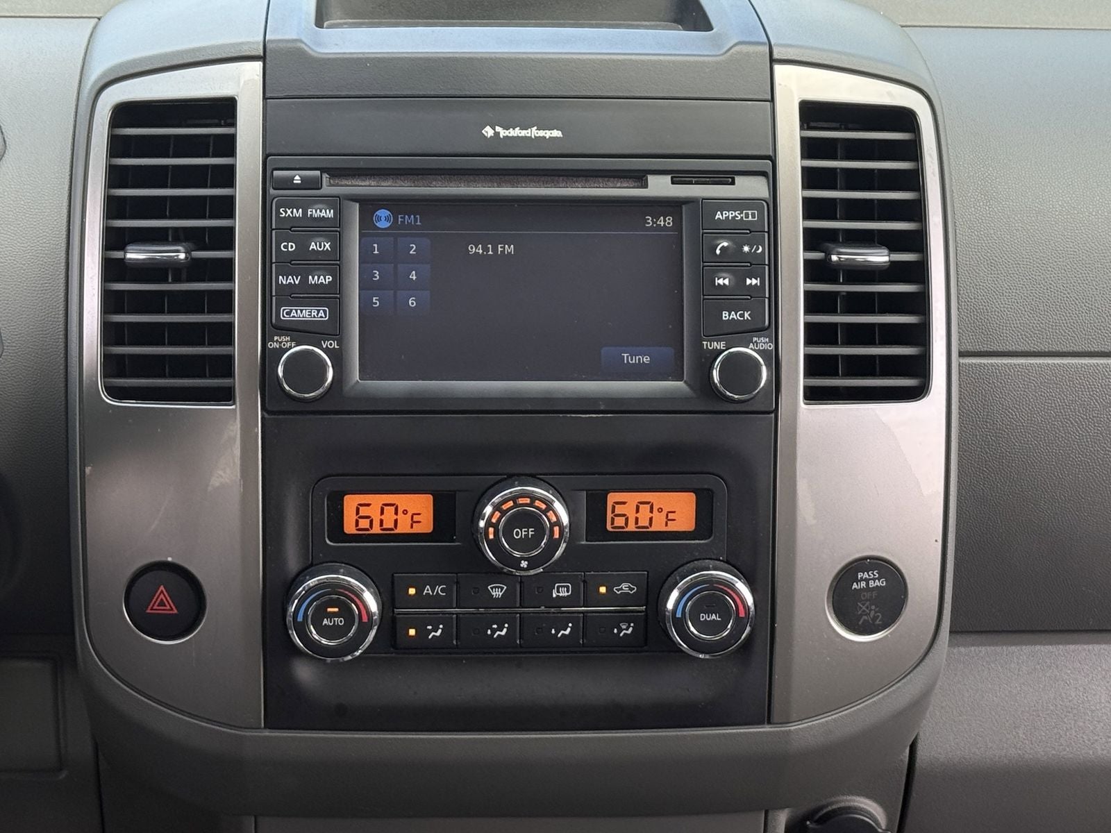 2016 Nissan Frontier SL