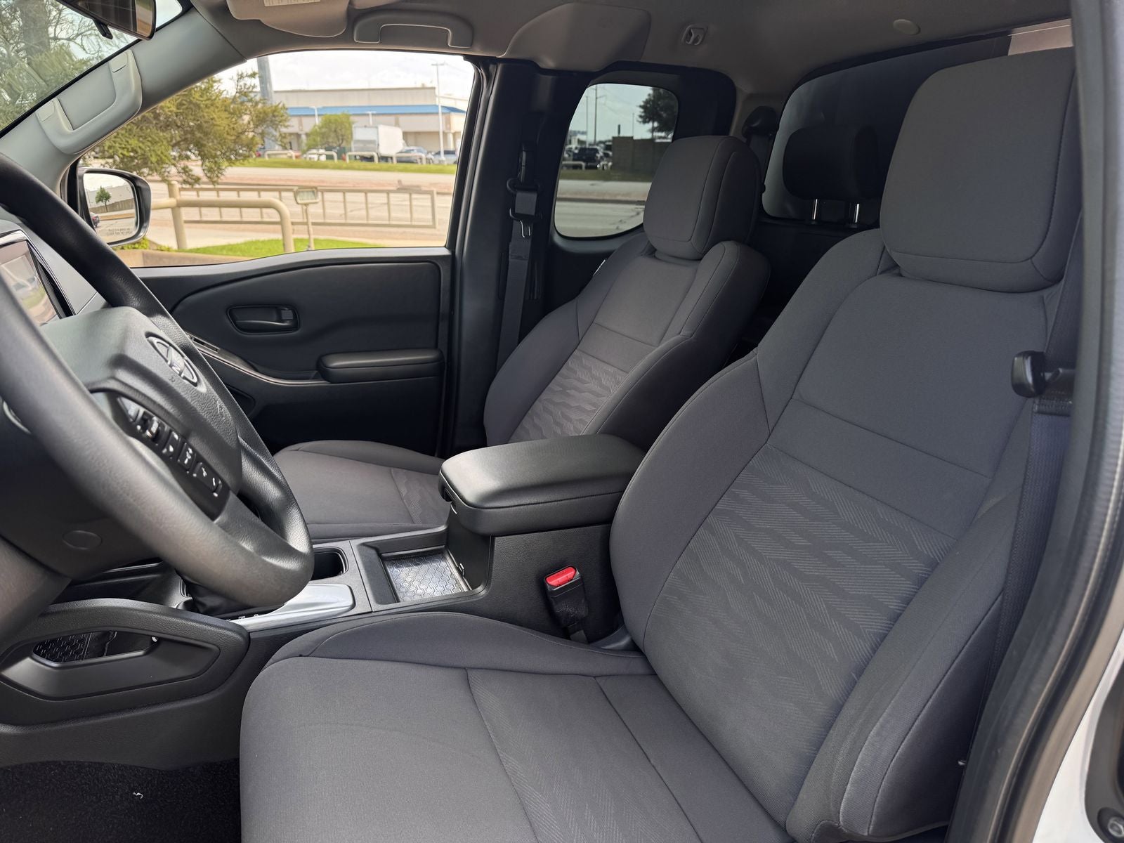 2023 Nissan Frontier S