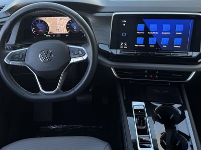 2025 Volkswagen Atlas Cross Sport 2.0T SEL