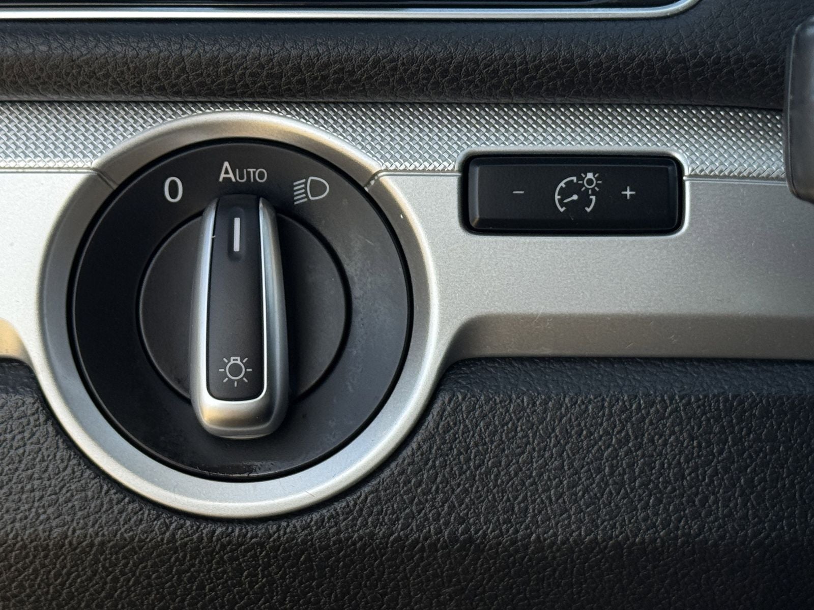 2016 Volkswagen Passat 1.8T S