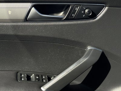 2016 Volkswagen Passat 1.8T S