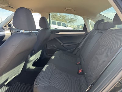 2016 Volkswagen Passat 1.8T S