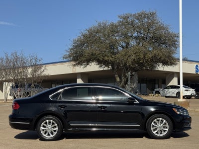 2016 Volkswagen Passat 1.8T S