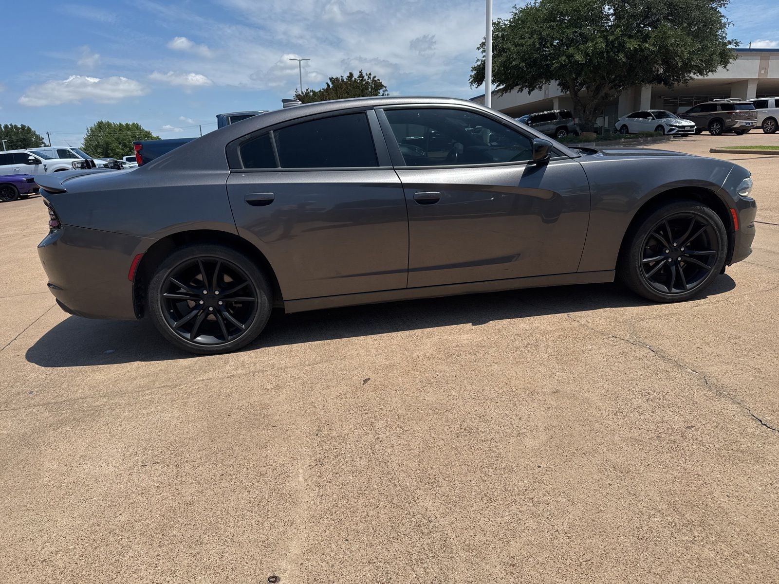 2016 Dodge Charger SXT