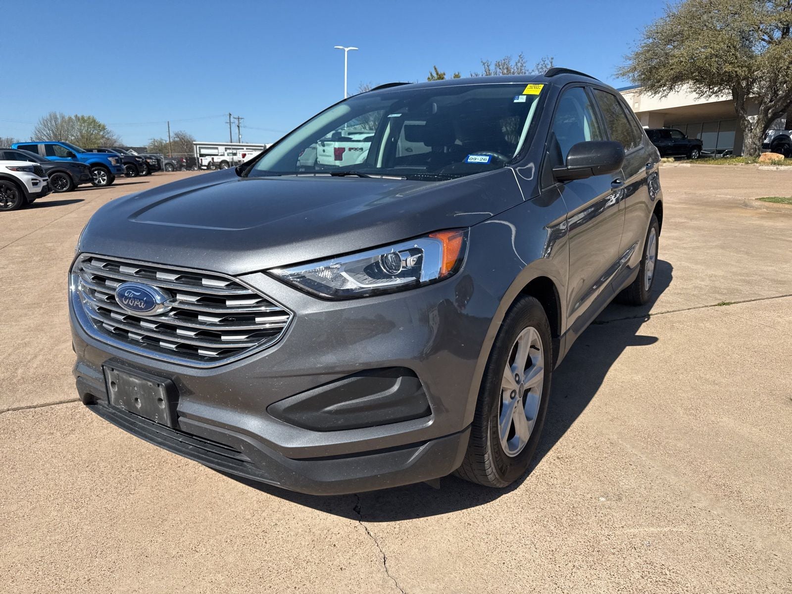 2022 Ford Edge SE