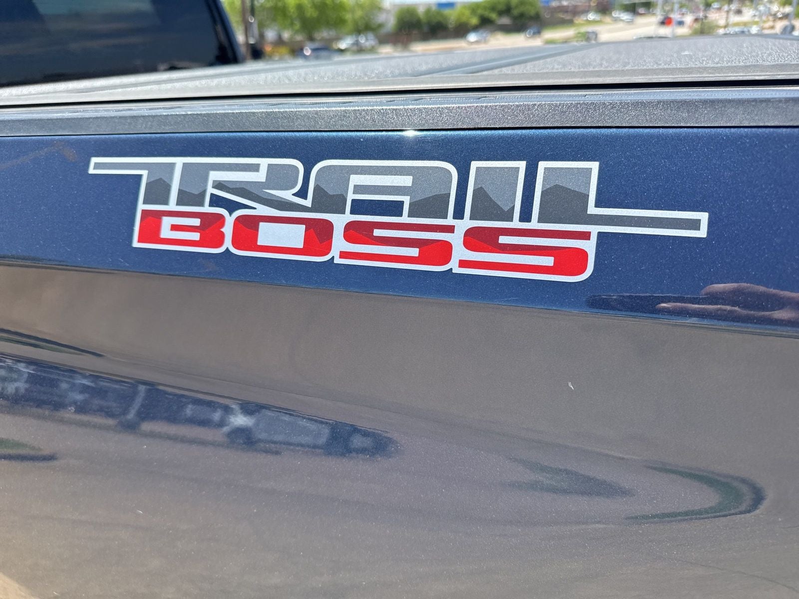 2022 Chevrolet Silverado 1500 Custom Trail Boss