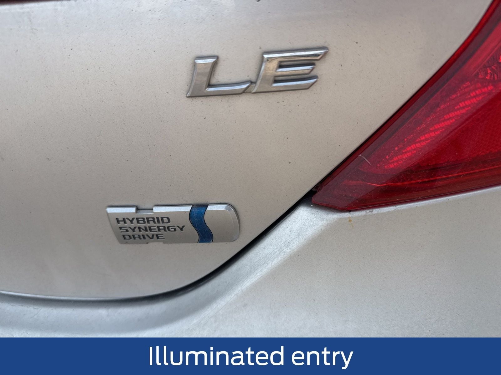 2013 Toyota Camry Hybrid LE