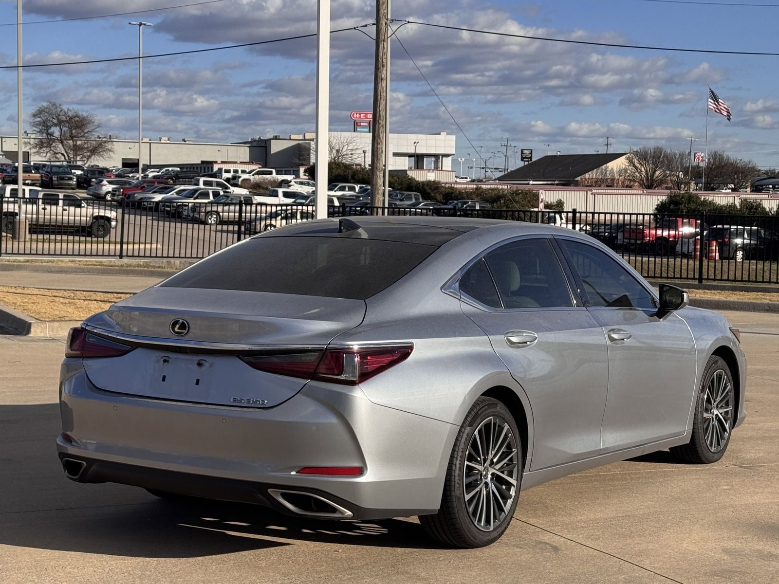 2022 Lexus ES 350