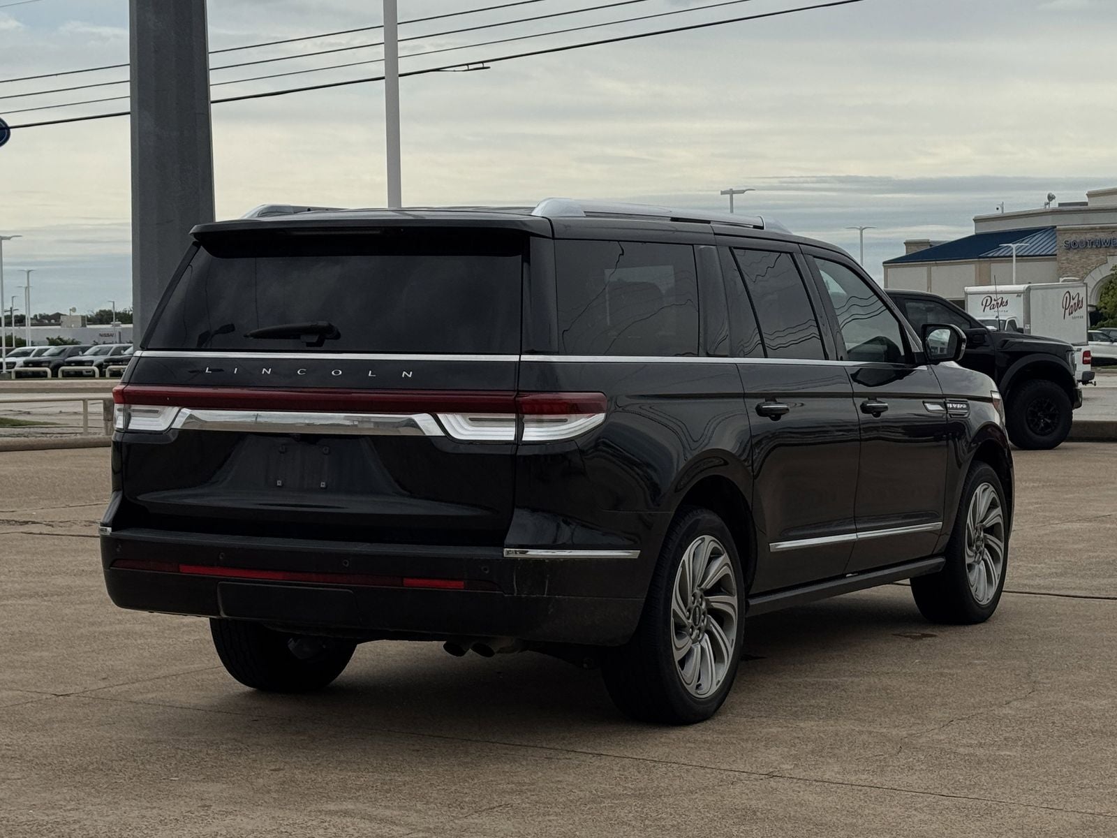 2022 Lincoln Navigator L Reserve
