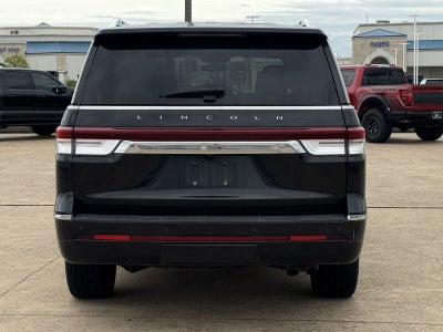 2022 Lincoln Navigator L Reserve