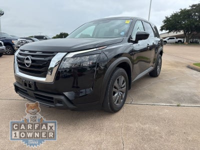 2024 Nissan Pathfinder S