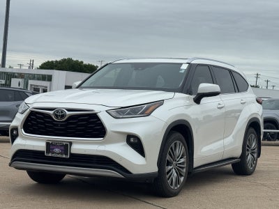 2021 Toyota Highlander Platinum
