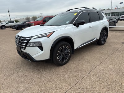 2025 Nissan Rogue Platinum