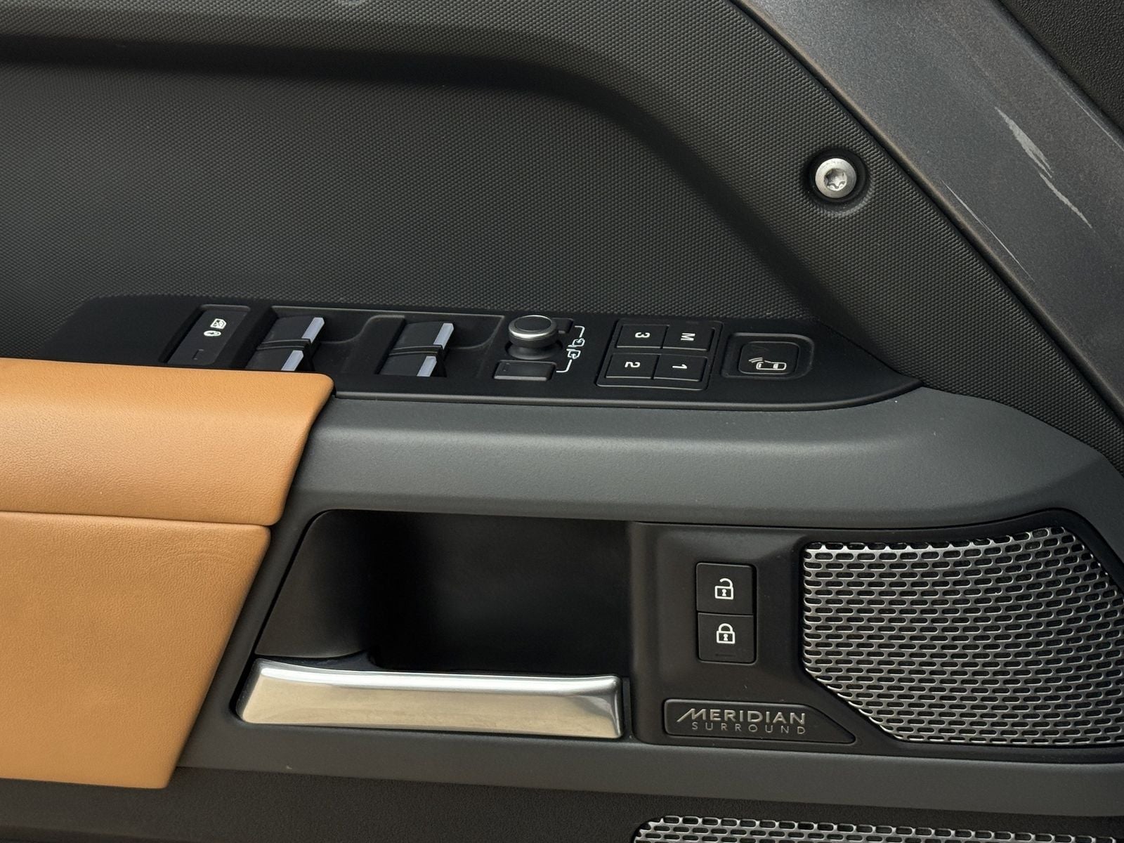 2022 Land Rover Defender 110 X