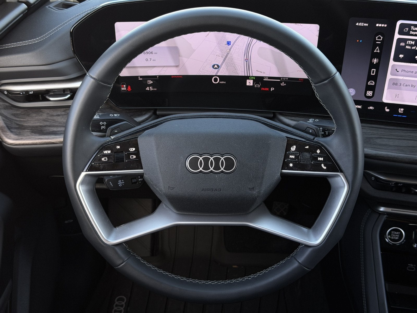 2026 Audi Q5 2.0T Premium Plus quattro