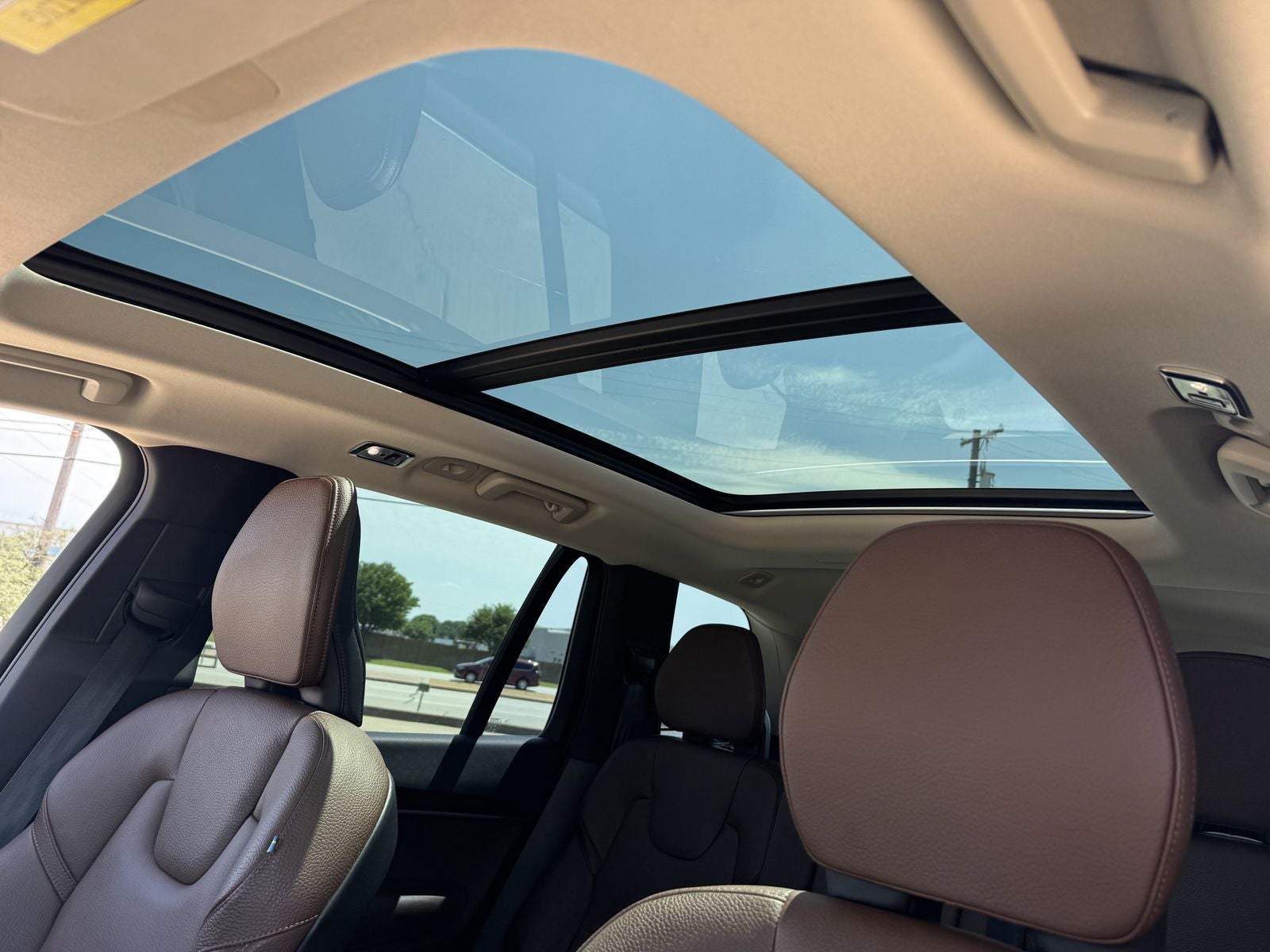 2019 Volvo XC90 T6 Momentum