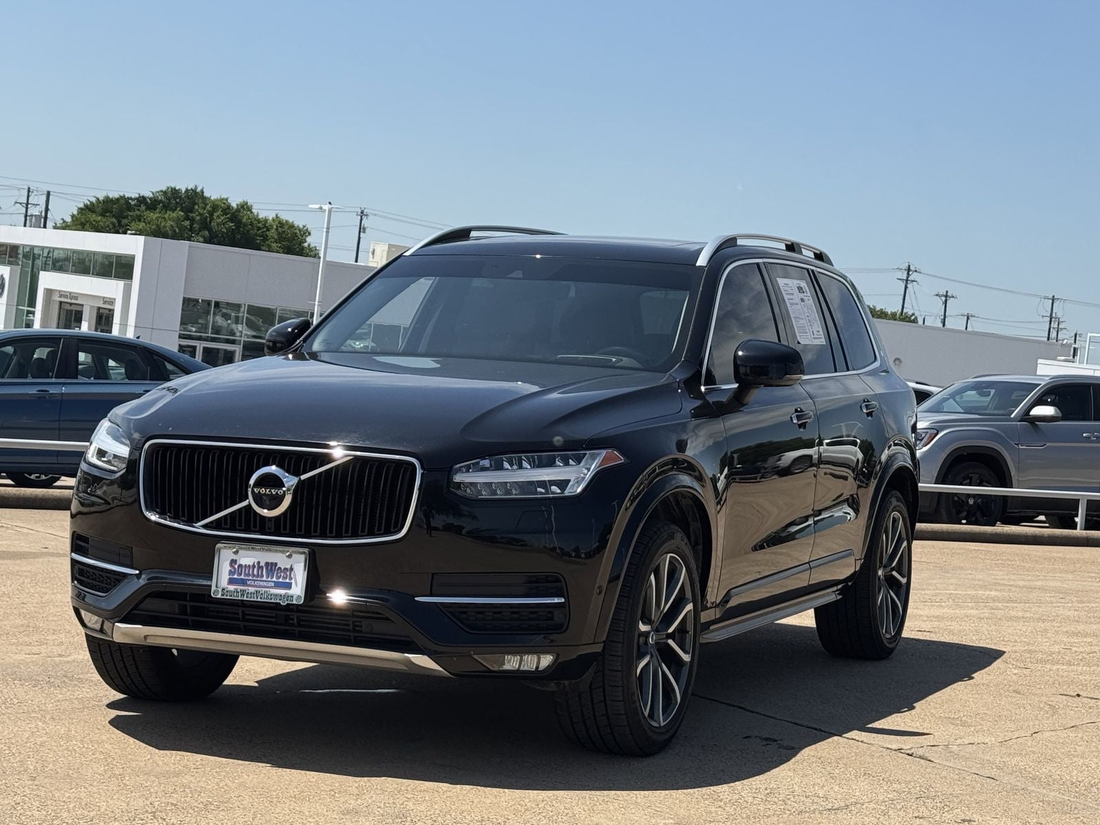 2019 Volvo XC90 T6 Momentum