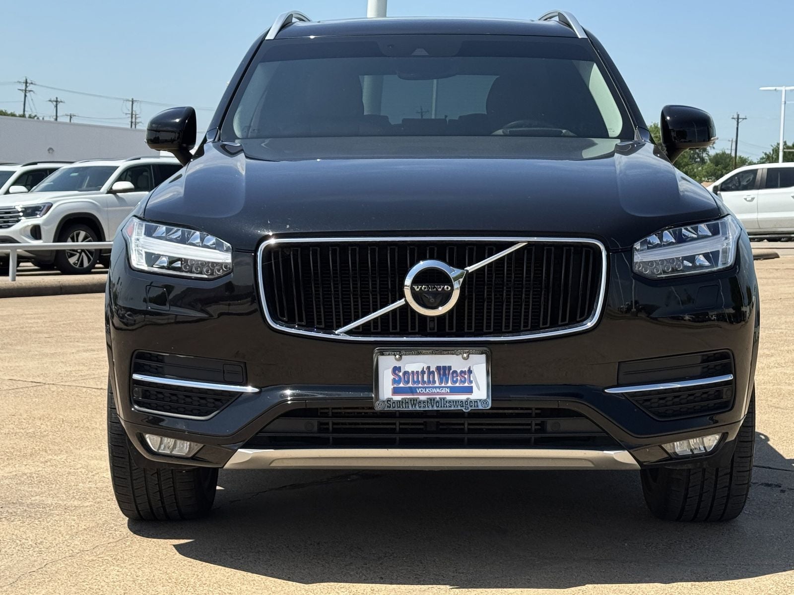 2019 Volvo XC90 T6 Momentum