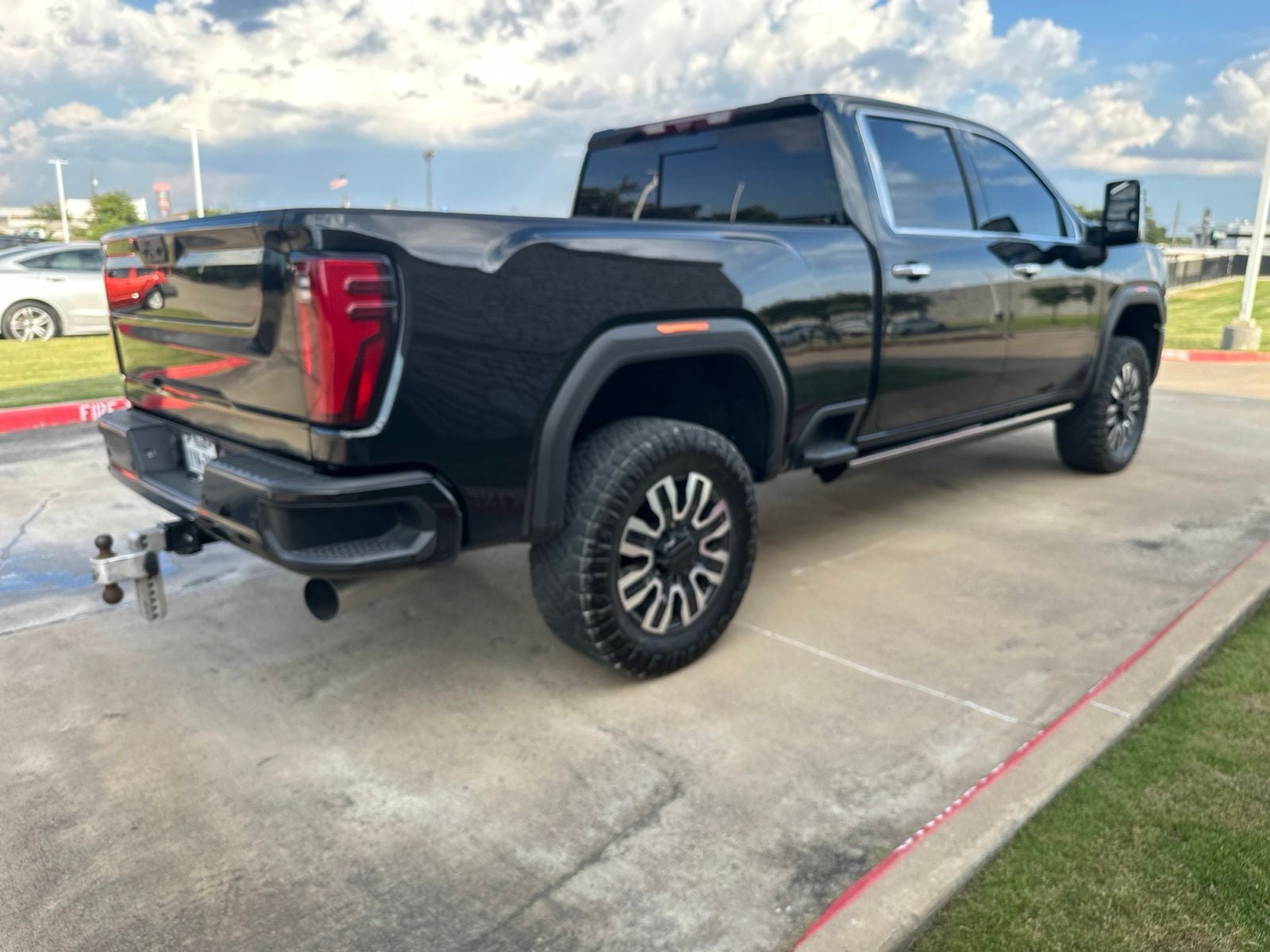 2024 GMC Sierra 2500HD Denali Ultimate