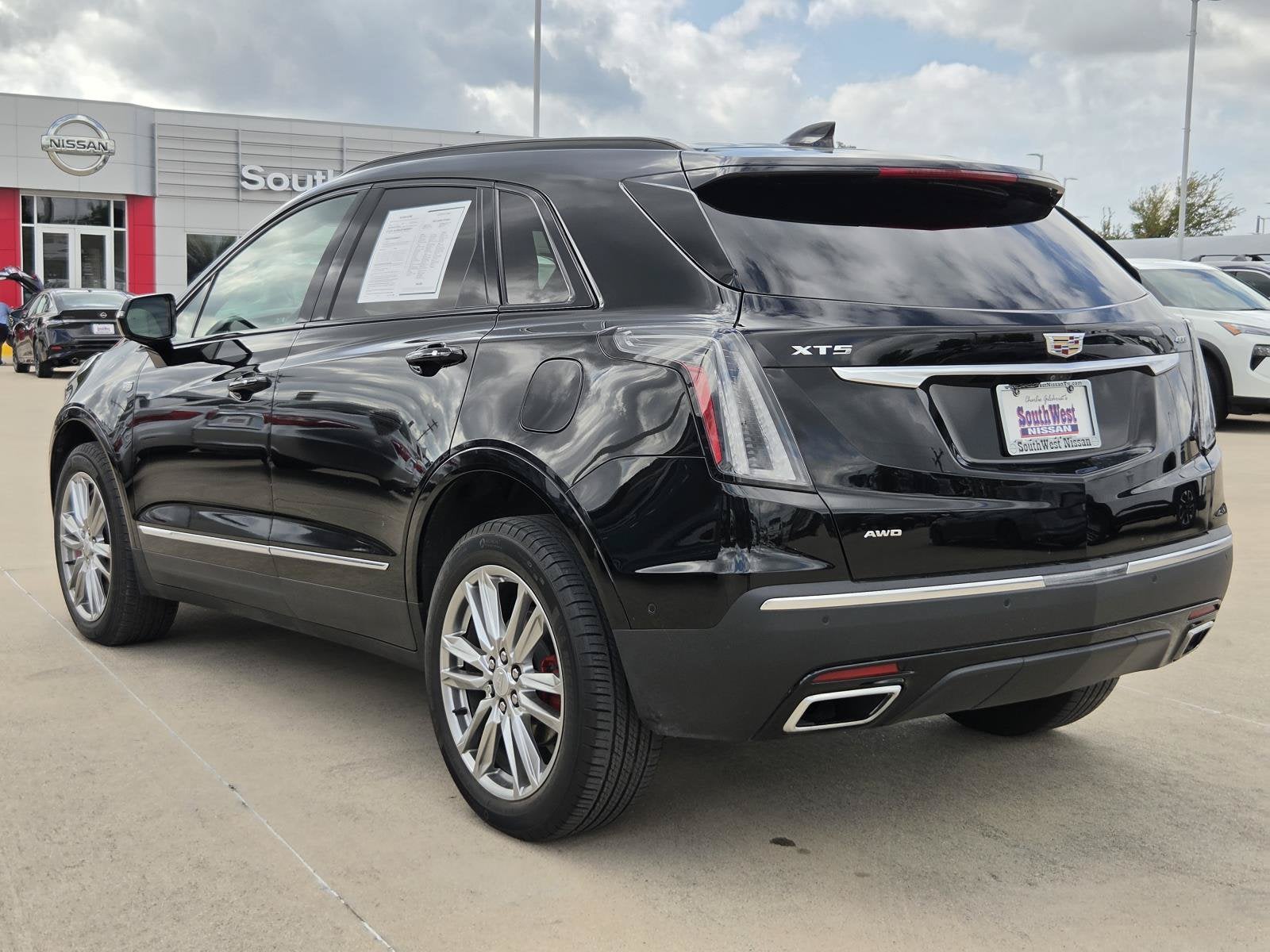 2023 Cadillac XT5 Sport