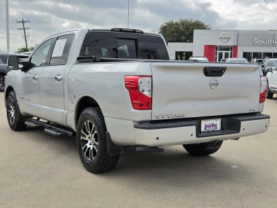 2020 Nissan Titan SV