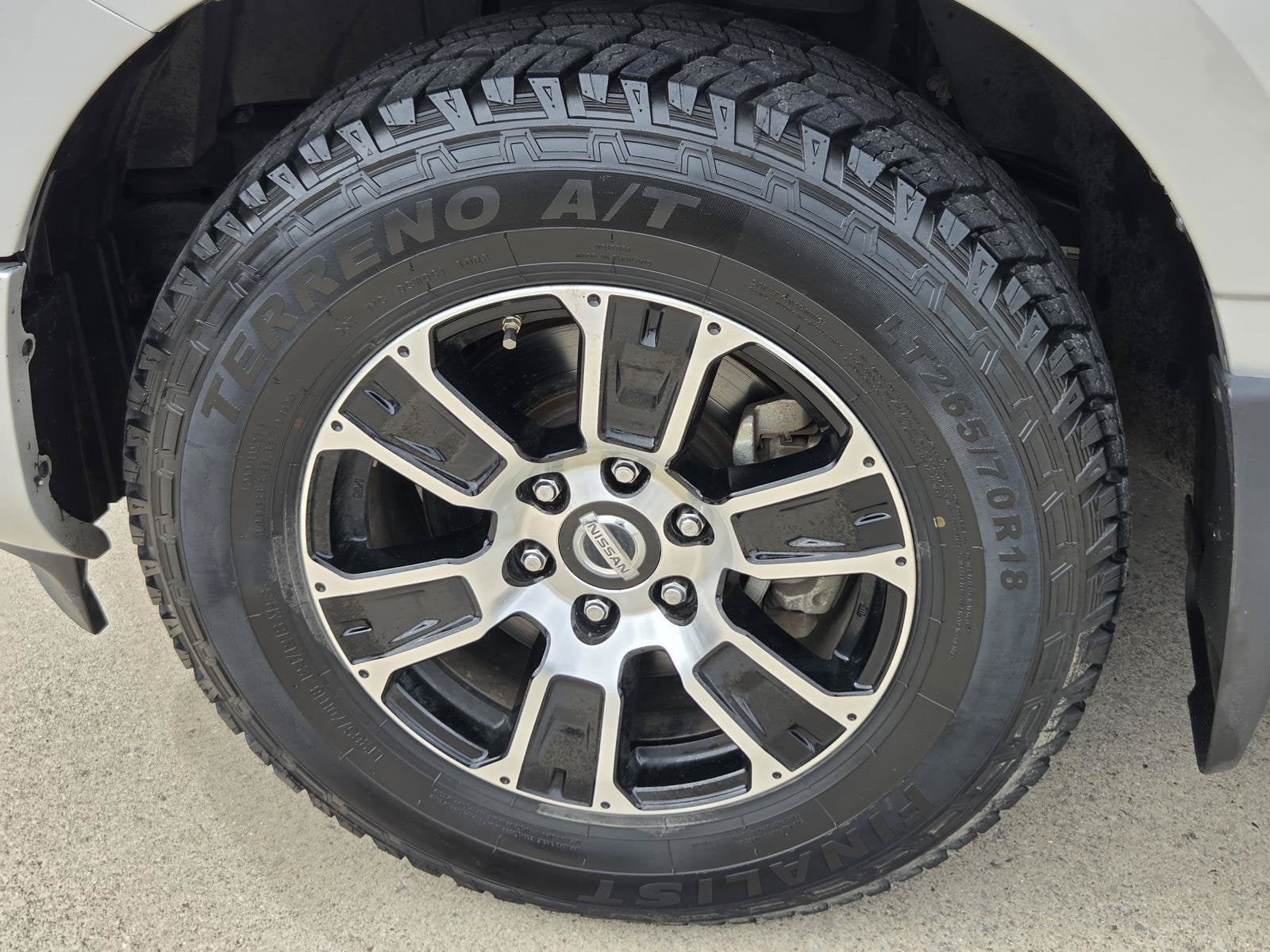 2020 Nissan Titan SV