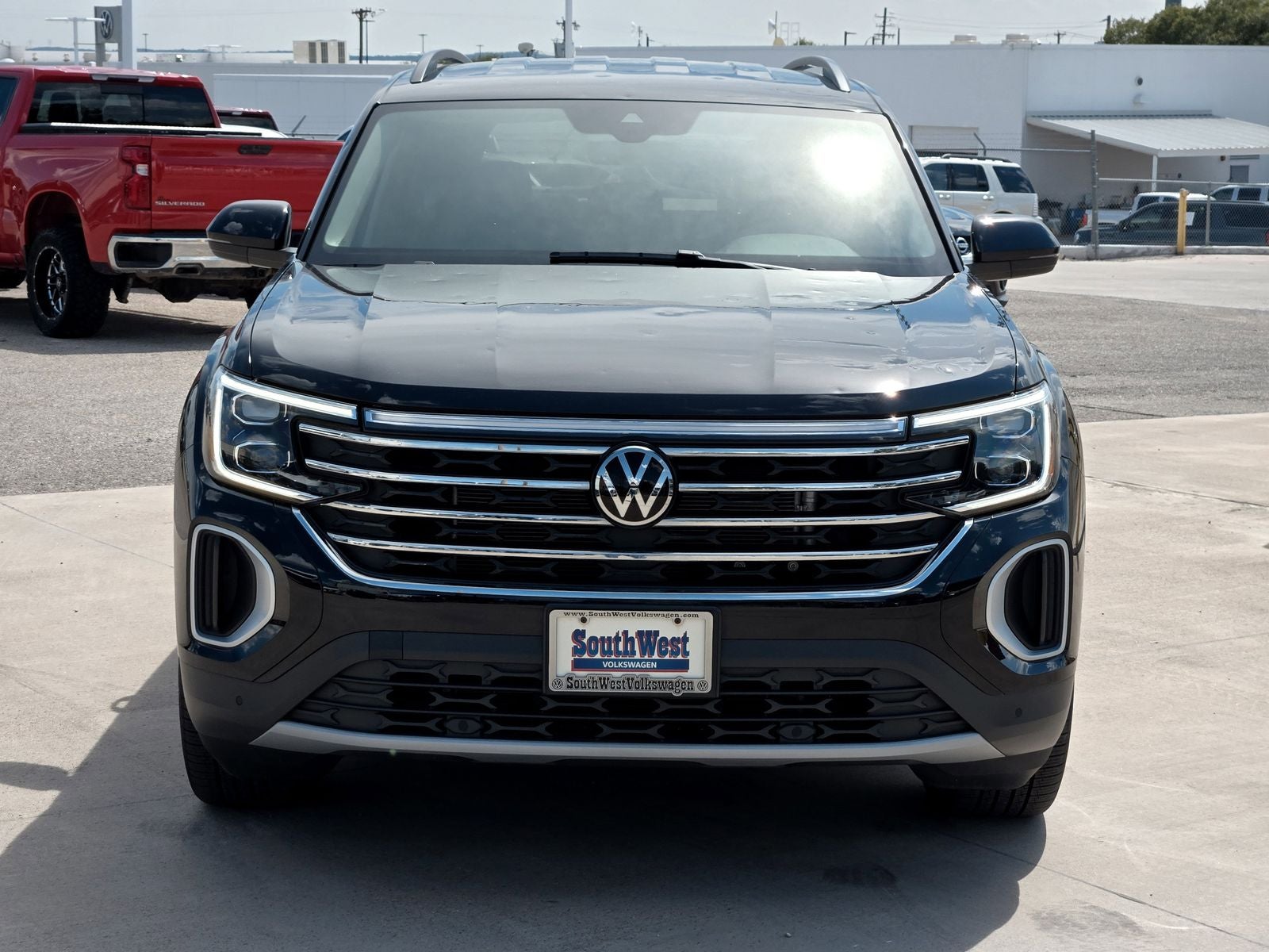 2024 Volkswagen Atlas 2.0T SE w/Technology
