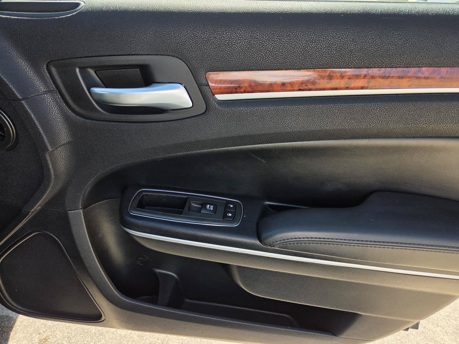 2013 Chrysler 300 Base