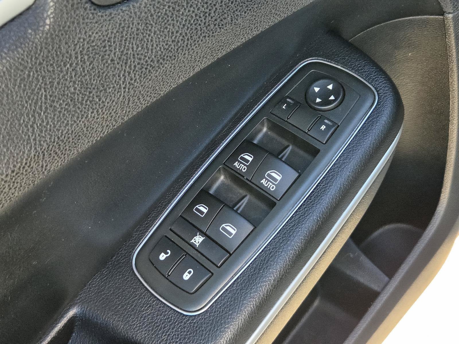 2013 Chrysler 300 Base