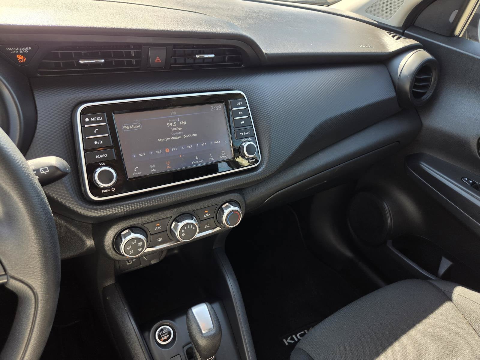 2024 Nissan Kicks S