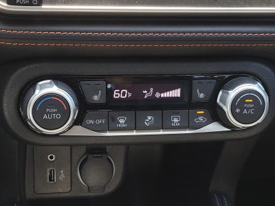 2019 Nissan Kicks SR