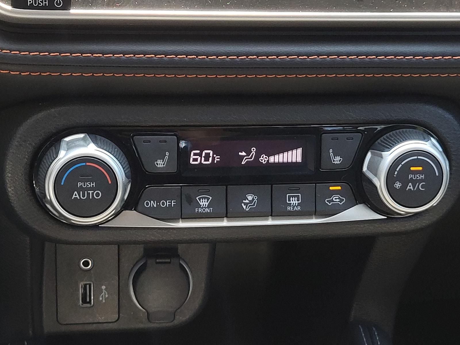2019 Nissan Kicks SR