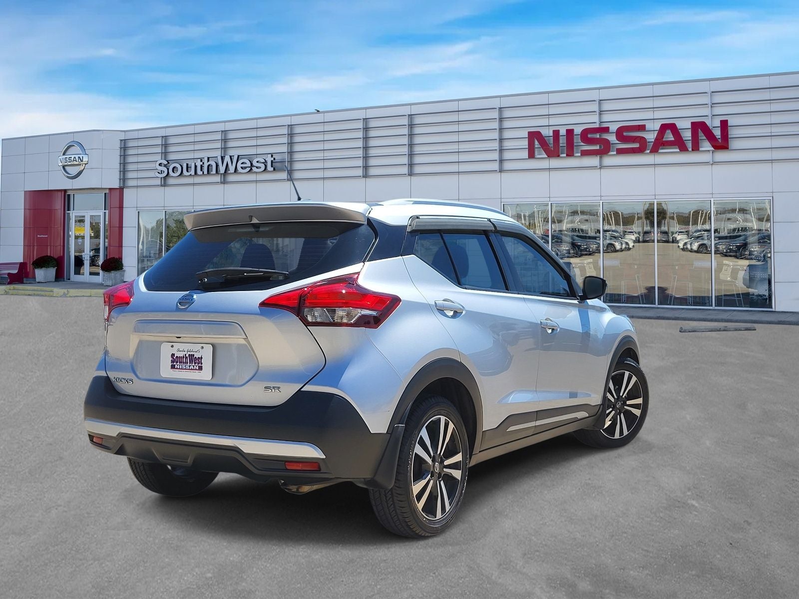 2019 Nissan Kicks SR