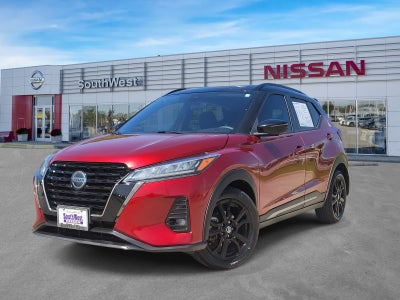 2021 Nissan Kicks SR
