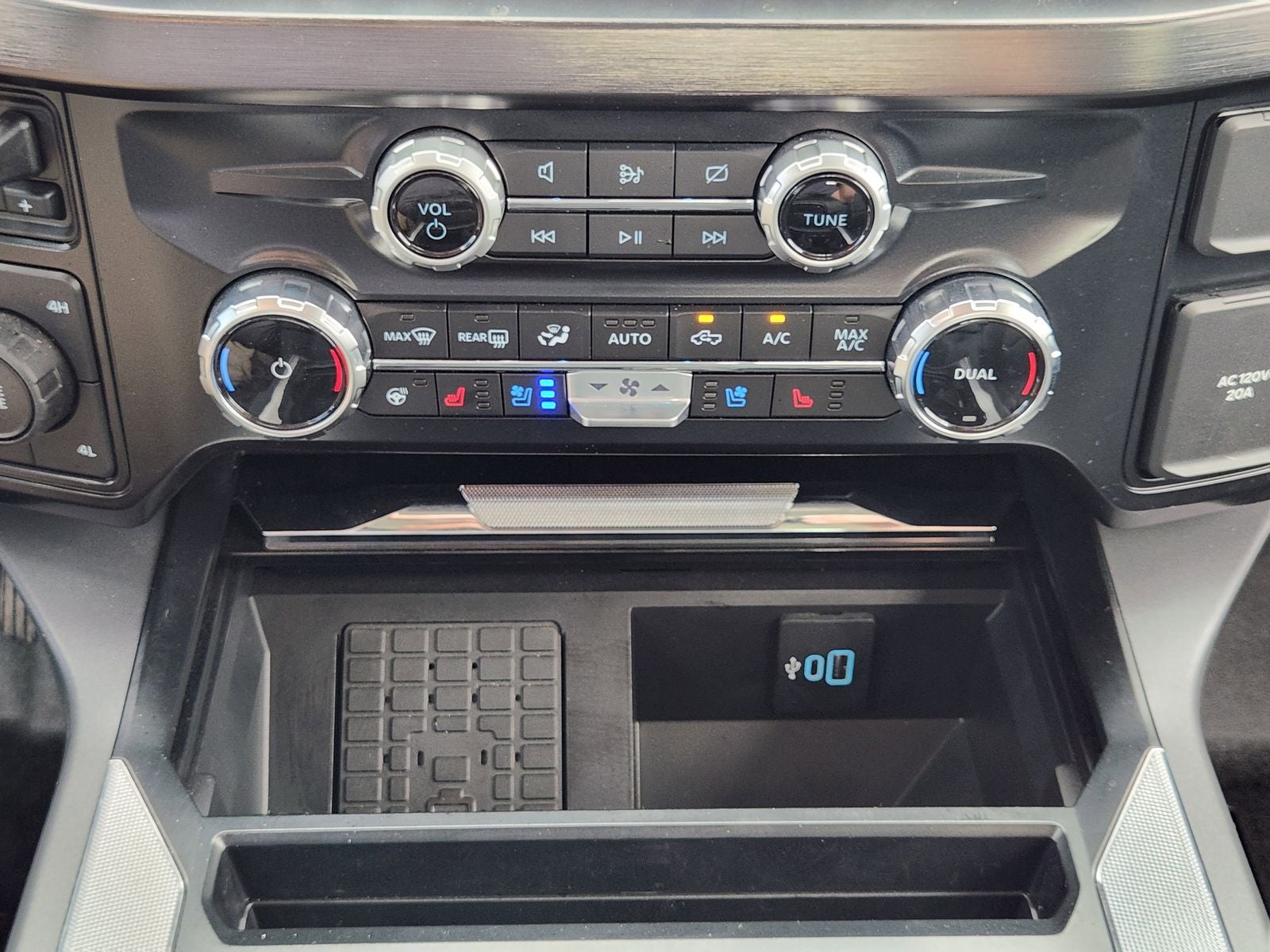 2024 Ford F-250SD Lariat